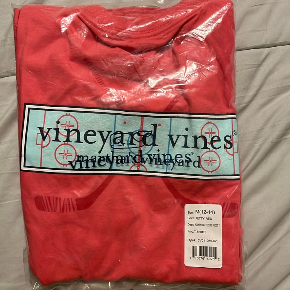 Vineyard Vines, long sleeve pocket t, size 12-14, hockey rink logo